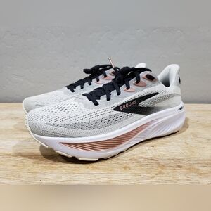 NWOB! BROOKS Women's Ghost 17 Running Shoes (11M) White/Black/Rose Gold